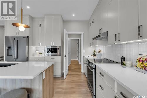 159 Leskiw Lane, Saskatoon, SK - Indoor Photo Showing Kitchen With Upgraded Kitchen