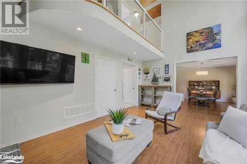 10 Musquake Court, Tiny Twp, ON - Indoor Photo Showing Living Room