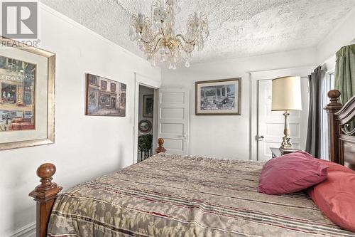 229 Huron St, Sault Ste. Marie, ON - Indoor Photo Showing Bedroom