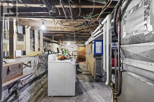 229 Huron St, Sault Ste. Marie, ON - Indoor Photo Showing Laundry Room