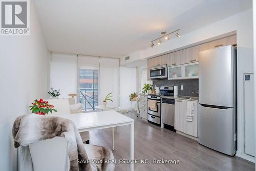 508E - 36 Lisgar Street, Toronto, ON - Indoor Photo Showing Kitchen