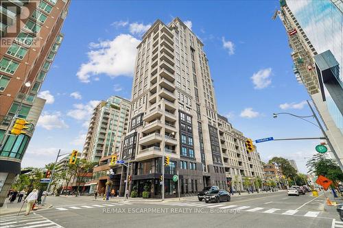 304 - 68 Yorkville Avenue N, Toronto, ON - Outdoor With Facade