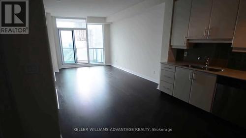 1013 - 33 Bay Street, Toronto, ON - Indoor Photo Showing Kitchen With Double Sink