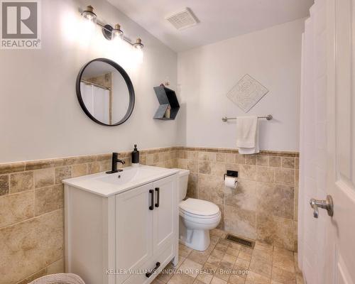 51 - 20 Paulander Drive, Kitchener, ON - Indoor Photo Showing Bathroom