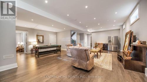 1 Tally Lane, Toronto, ON - Indoor Photo Showing Living Room