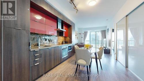 4102 - 300 Front Street W, Toronto, ON - Indoor Photo Showing Kitchen