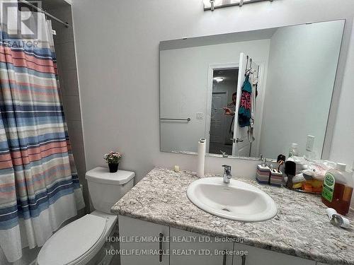 1130 Lockie Drive, Oshawa, ON - Indoor Photo Showing Bathroom