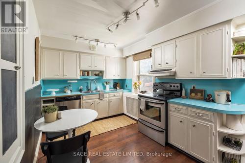 1010 Greenwood Avenue, Toronto, ON - Indoor Photo Showing Kitchen