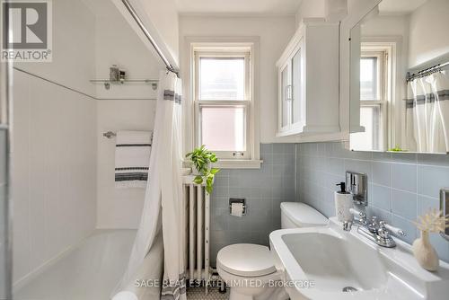 1010 Greenwood Avenue, Toronto, ON - Indoor Photo Showing Bathroom