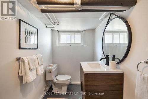 1010 Greenwood Avenue, Toronto, ON - Indoor Photo Showing Bathroom