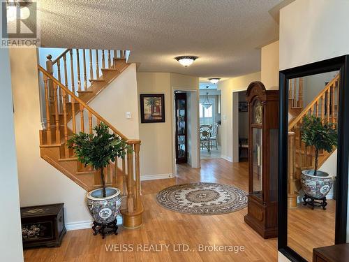 503 Simcoe Road, Bradford West Gwillimbury, ON - Indoor Photo Showing Other Room