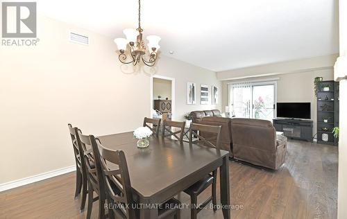 319 - 121 Woodbridge Avenue, Vaughan, ON - Indoor Photo Showing Dining Room