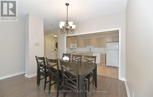 319 - 121 Woodbridge Avenue, Vaughan, ON - Indoor Photo Showing Dining Room