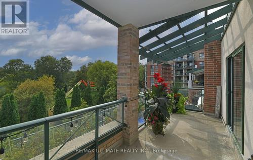 319 - 121 Woodbridge Avenue, Vaughan, ON - Outdoor With Balcony