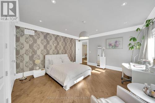 24 Dew Drop Court, Vaughan, ON - Indoor Photo Showing Bedroom