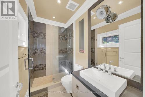 24 Dew Drop Court, Vaughan, ON - Indoor Photo Showing Bathroom