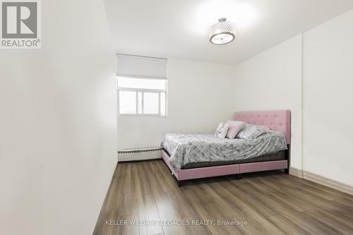 706 - 2645 Kipling Avenue, Toronto, ON - Indoor Photo Showing Bedroom