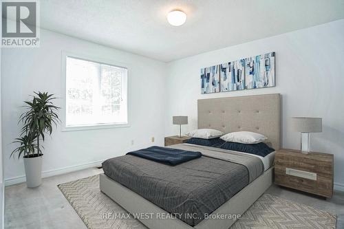 15 - 1735 The Collegeway, Mississauga, ON - Indoor Photo Showing Bedroom