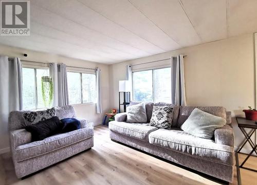 5394 Cook Crescent, Prince George, BC - Indoor Photo Showing Living Room