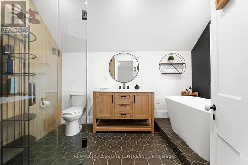 216 Victoria Street, Shelburne, ON - Indoor Photo Showing Bathroom