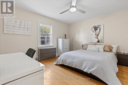 19 Homewood Avenue, Kitchener, ON - Indoor Photo Showing Bedroom