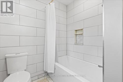 19 Homewood Avenue, Kitchener, ON - Indoor Photo Showing Bathroom