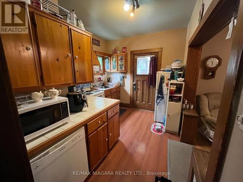 246 Kent Street, Port Colborne, ON - Indoor