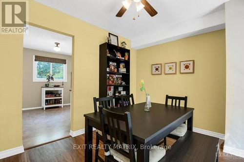 413 Miranda, Ottawa, ON - Indoor Photo Showing Dining Room