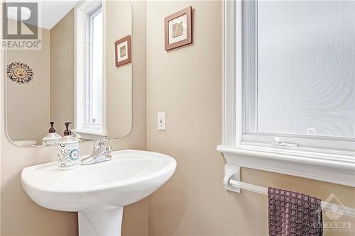 1144 Rocky Harbour Crescent, Ottawa, ON - Indoor Photo Showing Bathroom