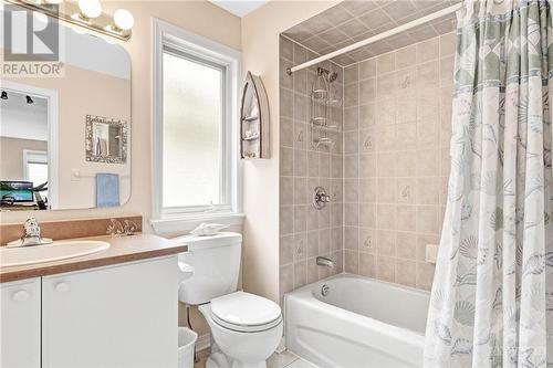 1144 Rocky Harbour Crescent, Ottawa, ON - Indoor Photo Showing Bathroom