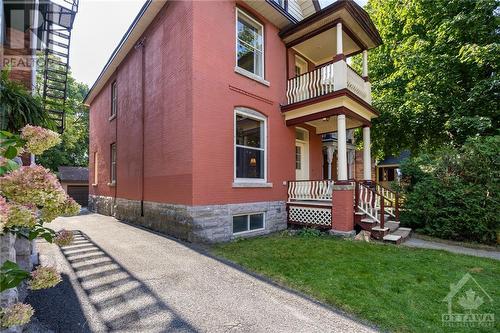 650 Gilmour Street, Ottawa, ON - Outdoor