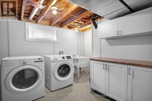 365 Hale Street, London, ON - Indoor Photo Showing Laundry Room