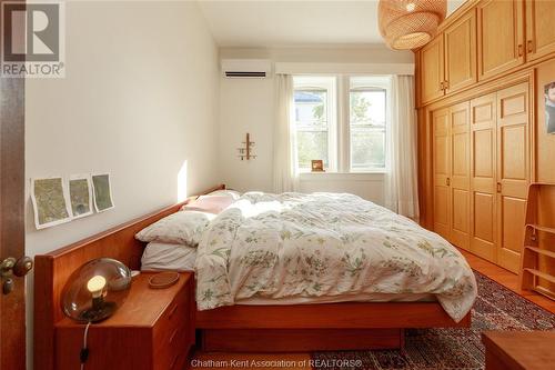 90 Park Street, Chatham, ON - Indoor Photo Showing Bedroom