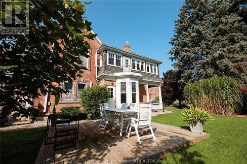 90 Park Street, Chatham, ON - Outdoor