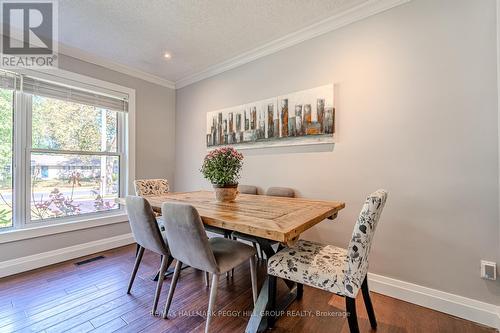 65 Melrose Avenue, Barrie, ON - Indoor Photo Showing Dining Room