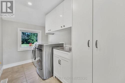 9249 Sixth Line, Halton Hills, ON - Indoor Photo Showing Laundry Room