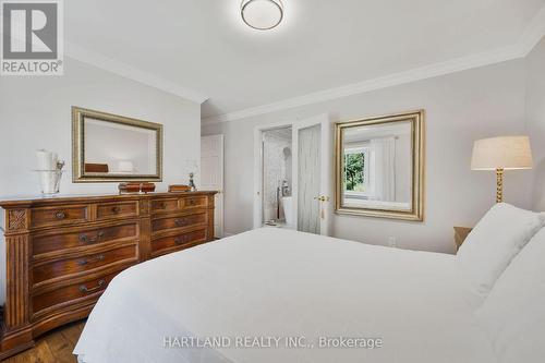 9249 Sixth Line, Halton Hills, ON - Indoor Photo Showing Bedroom