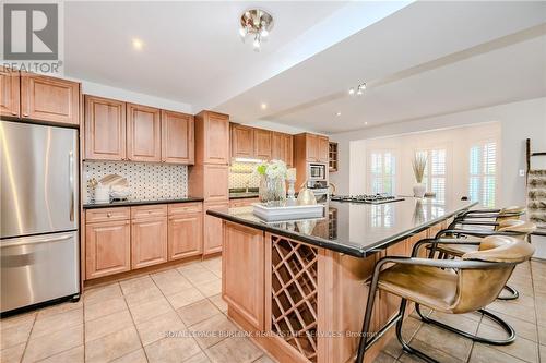 83 - 3333 New Street, Burlington, ON - Indoor Photo Showing Kitchen