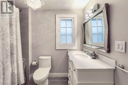 590 Horner Avenue, Toronto, ON - Indoor Photo Showing Bathroom