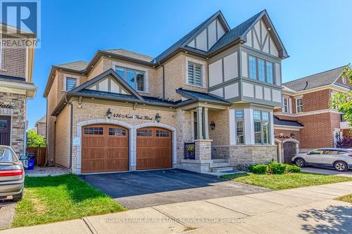 426 North Park Boulevard, Oakville, ON - Outdoor With Facade