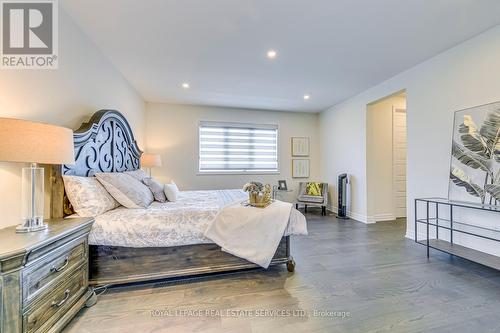 426 North Park Boulevard, Oakville, ON - Indoor Photo Showing Bedroom