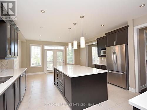 3229 Trailside Drive, Oakville, ON - Indoor Photo Showing Kitchen With Stainless Steel Kitchen With Upgraded Kitchen