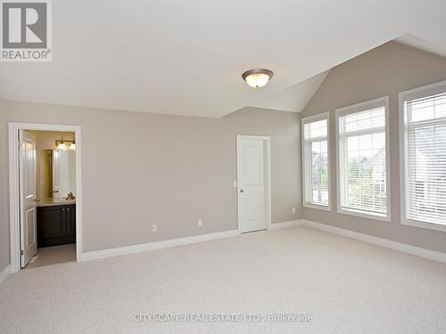 3229 Trailside Drive, Oakville, ON - Indoor Photo Showing Other Room