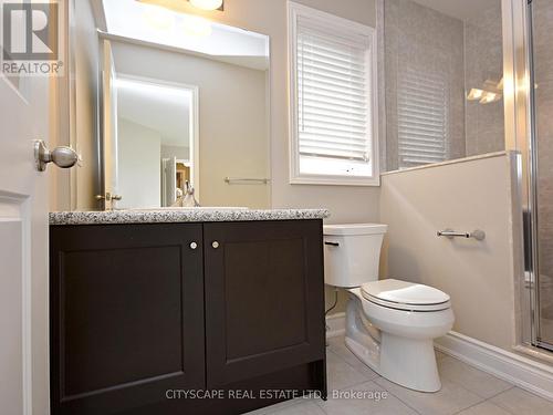 3229 Trailside Drive, Oakville, ON - Indoor Photo Showing Bathroom