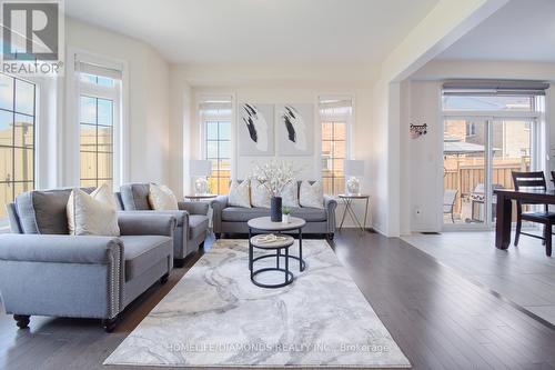 49 Thornvalley Terrace, Caledon, ON - Indoor Photo Showing Living Room