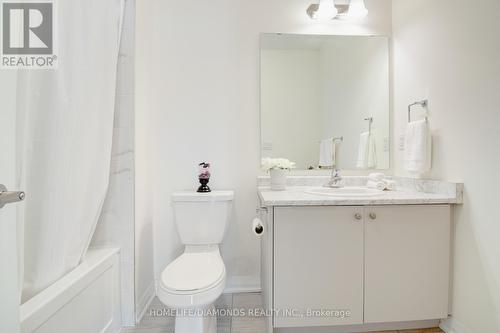 49 Thornvalley Terrace, Caledon, ON - Indoor Photo Showing Bathroom