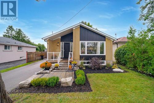 15 Lamella Road, Toronto, ON - Outdoor