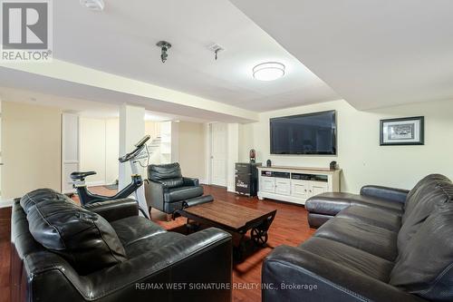 15 Lamella Road, Toronto, ON - Indoor