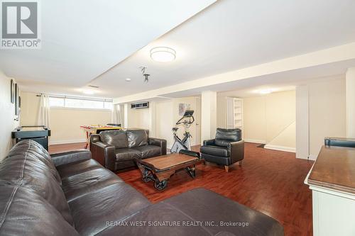 15 Lamella Road, Toronto, ON - Indoor Photo Showing Living Room