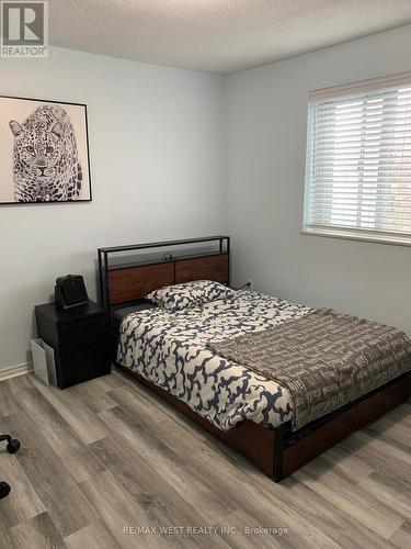 605 - 15 Elizabeth Street, Mississauga, ON - Indoor Photo Showing Bedroom